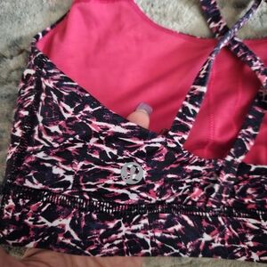 Lululemon energy razerback bra